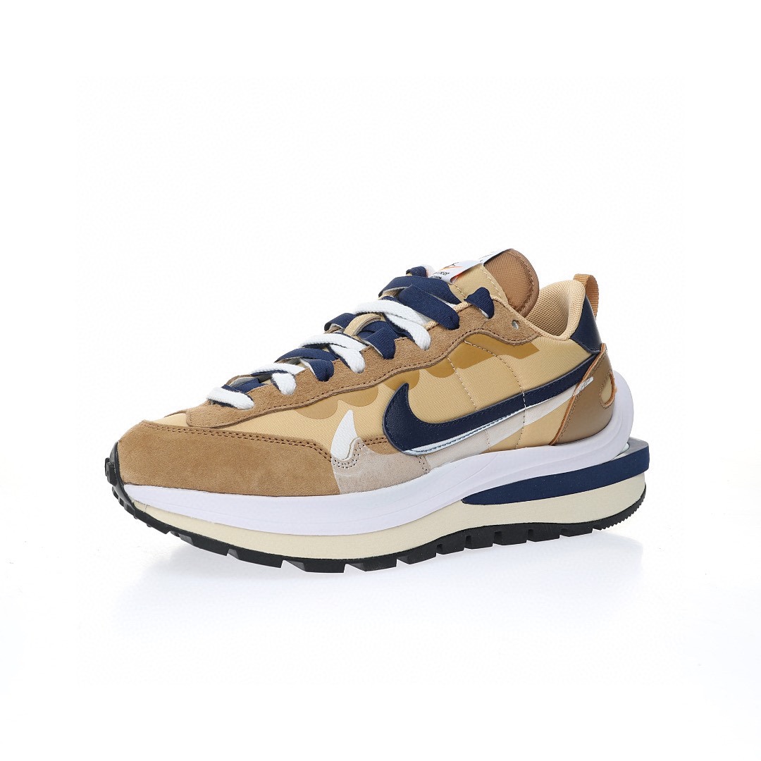 Sacai x Nike VaporWaffle 3.0"Sesame Blue Void"系列改良馬拉松變形解構前衛設計五層底休閒運動慢跑鞋「厚布奶茶黃夜藍白大重疊雙鈎子」