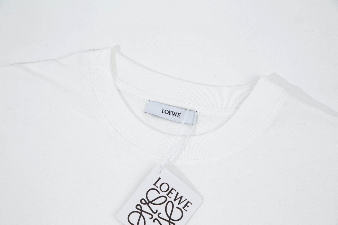 【 LOEWE 】