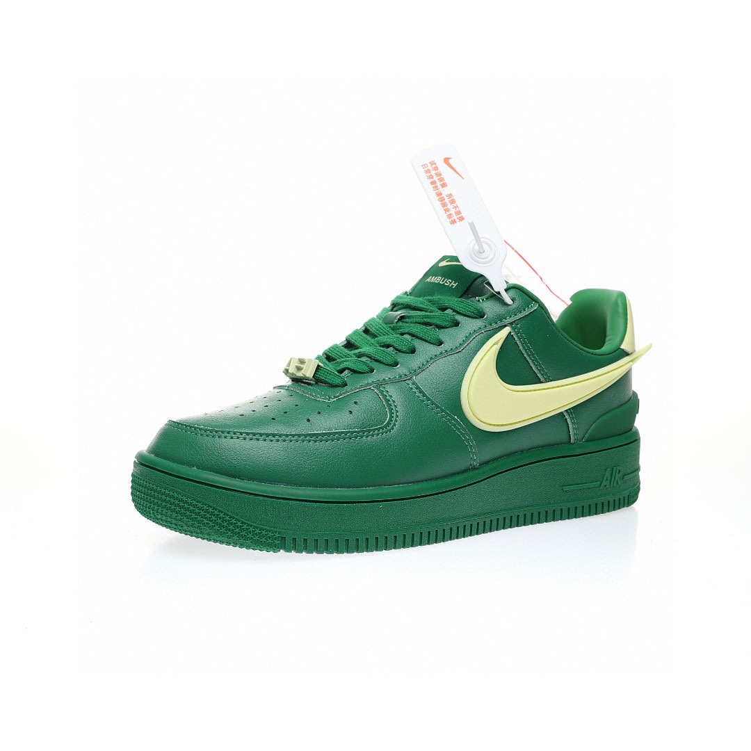 Nike Air Force 1 “聯名綠魔俠黃大鉤”