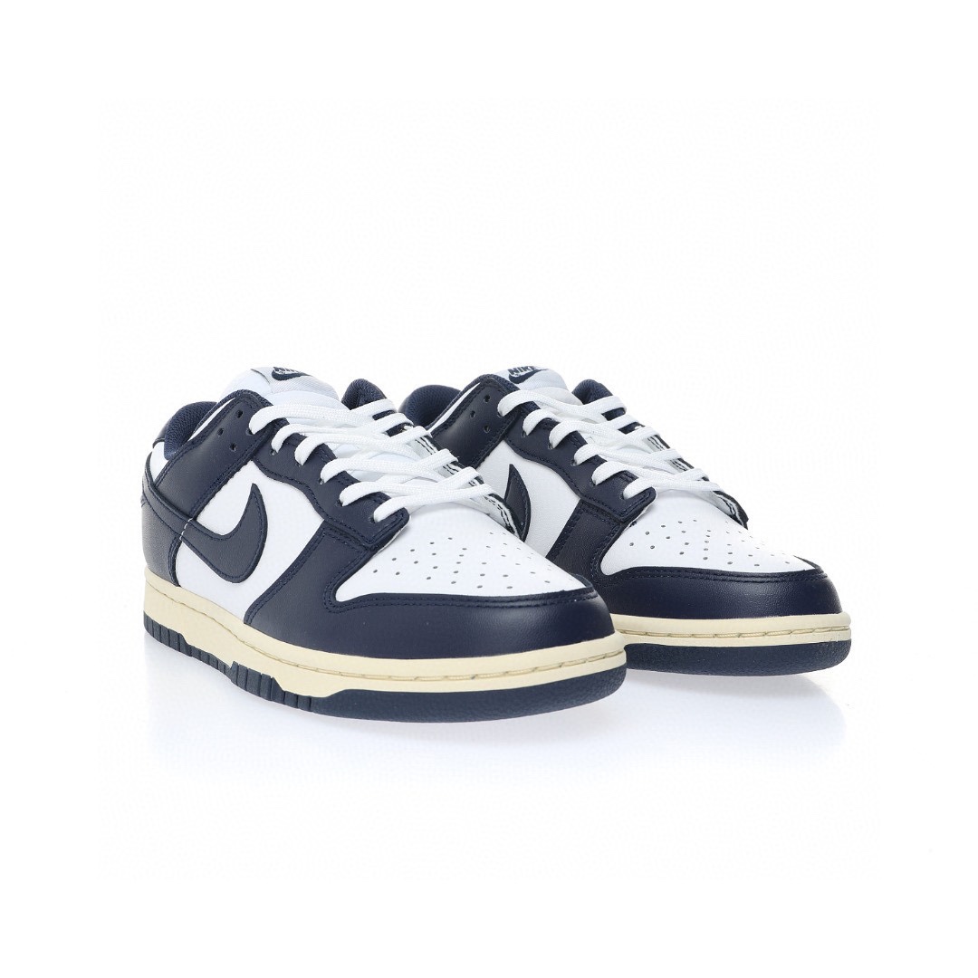 Dunk Low “海軍藍白做舊”