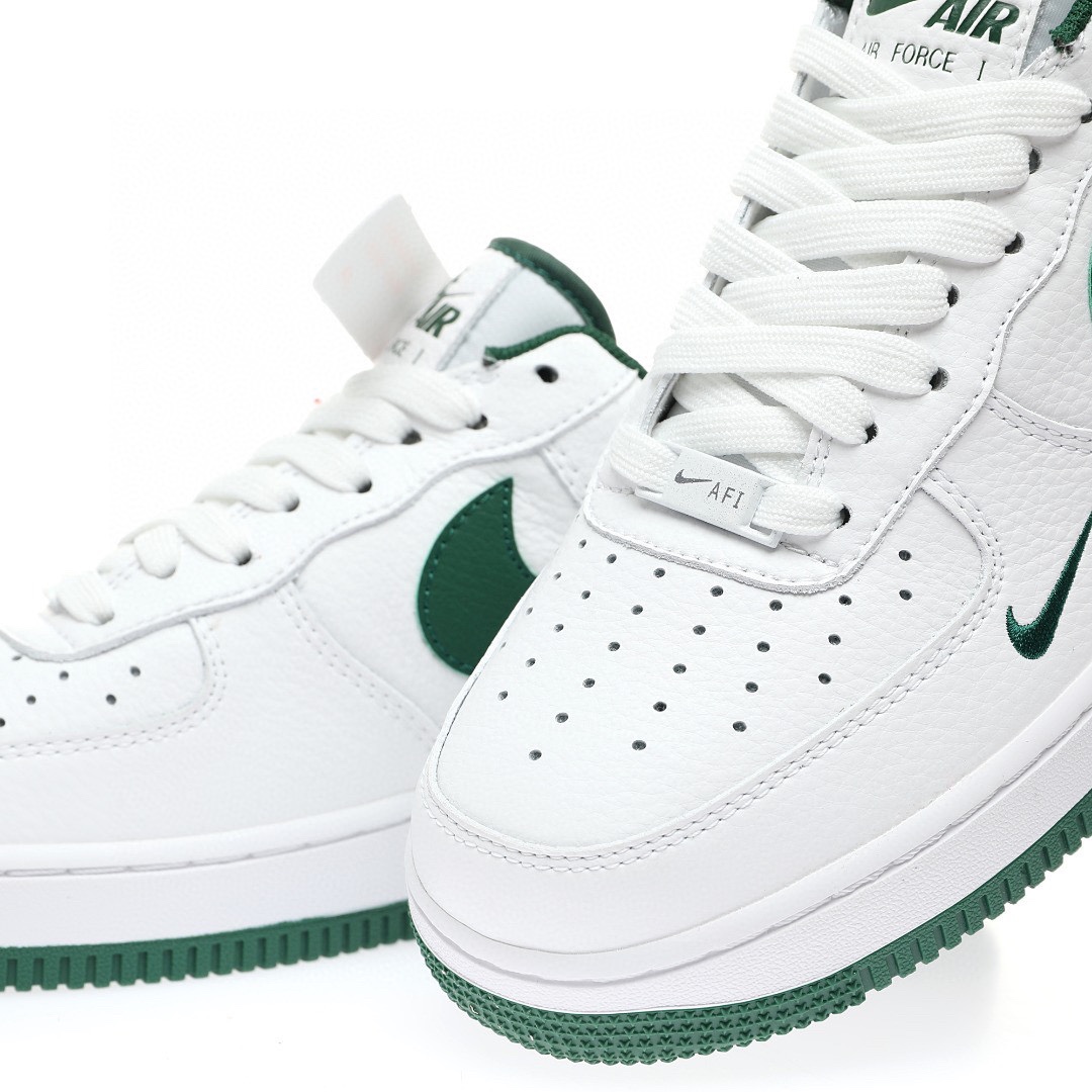 Nike Air Force 1 “40週年版白深綠小鉤”