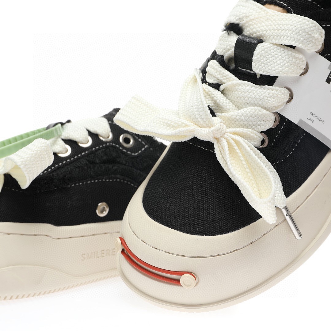 SMILEREPUBLIC半後跟