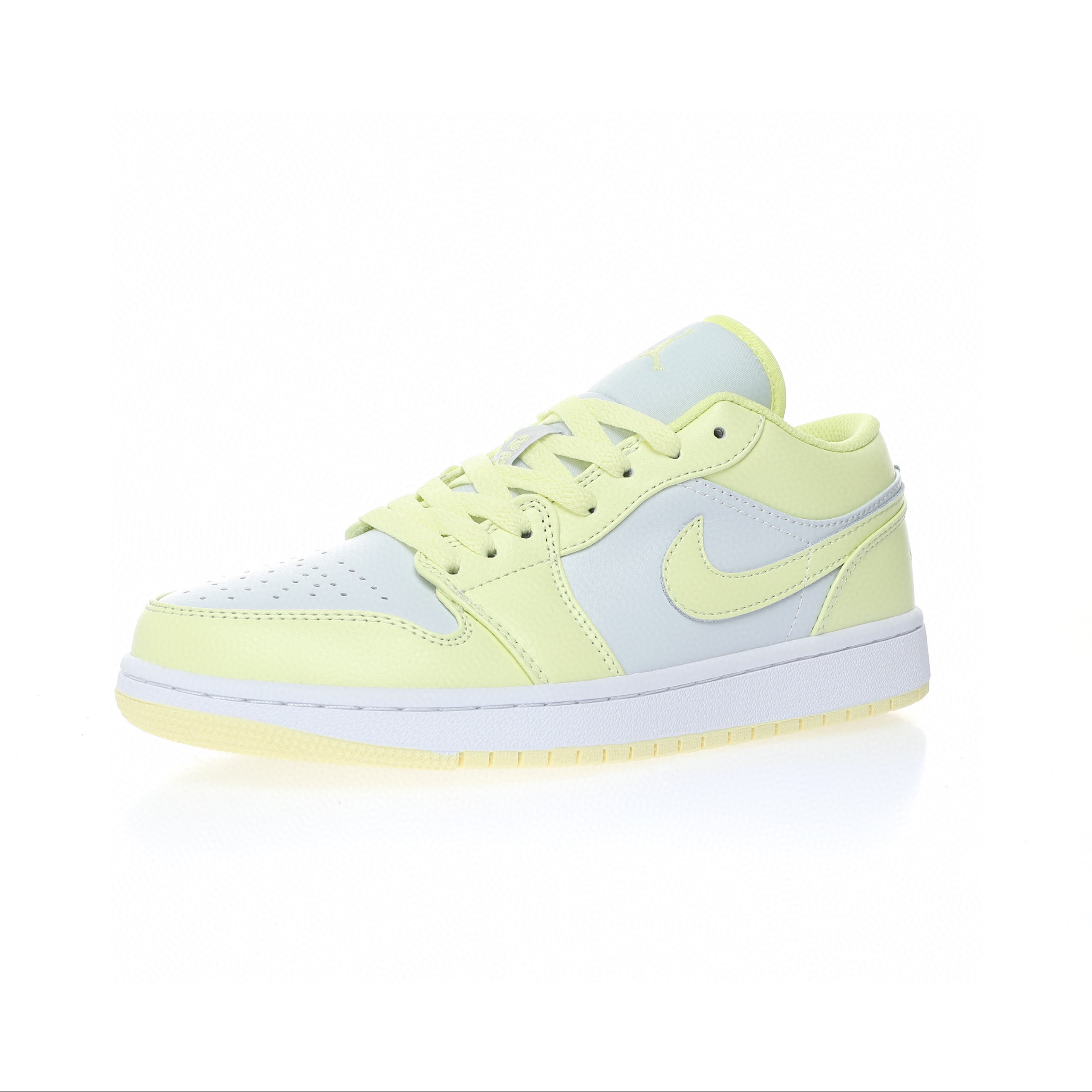 Nike Air Jordan 1 “黑紅小禁穿”