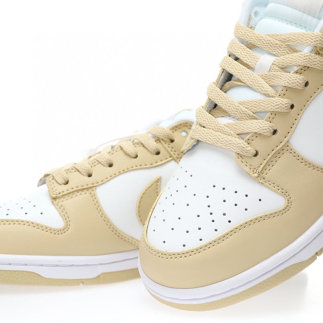 Dunk Low 燕麥奶茶米黃