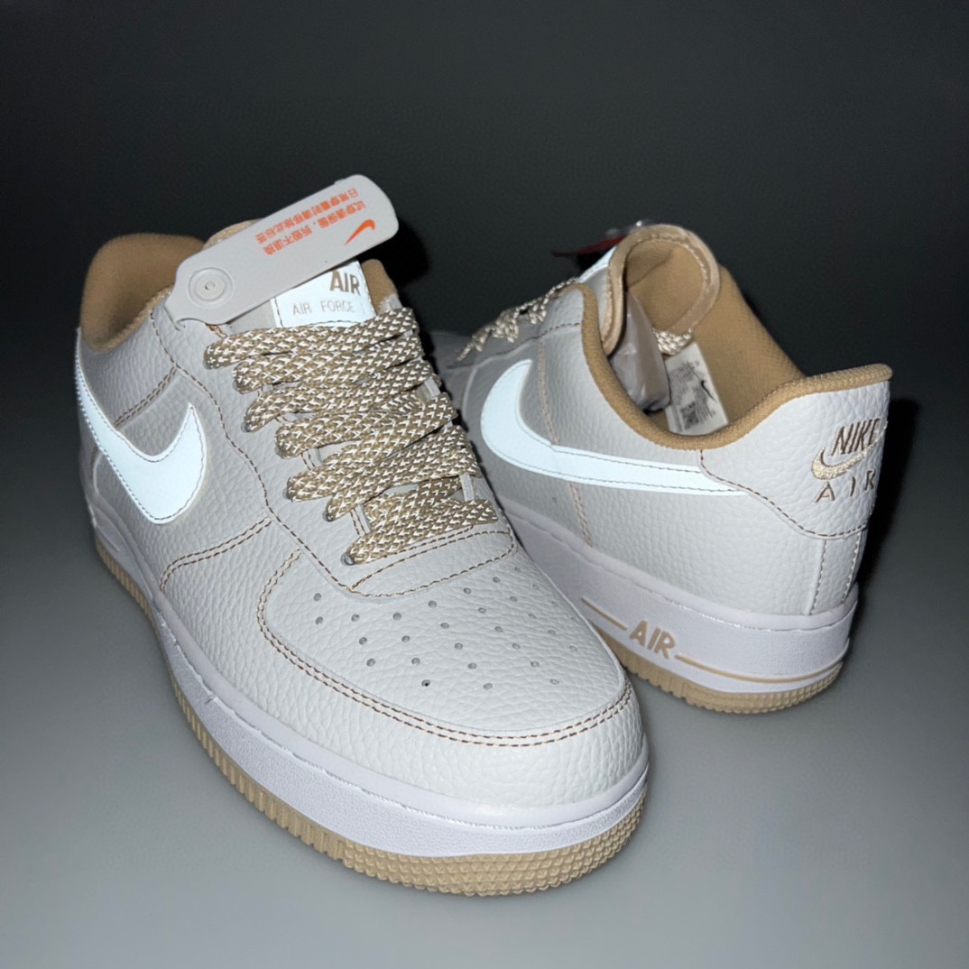 Nike Air Force 1 “白淺棕簽名塗鴉”