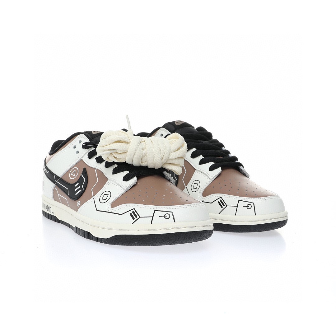 Dunk Low “皮革白黑巧克力棕遊戲印花”