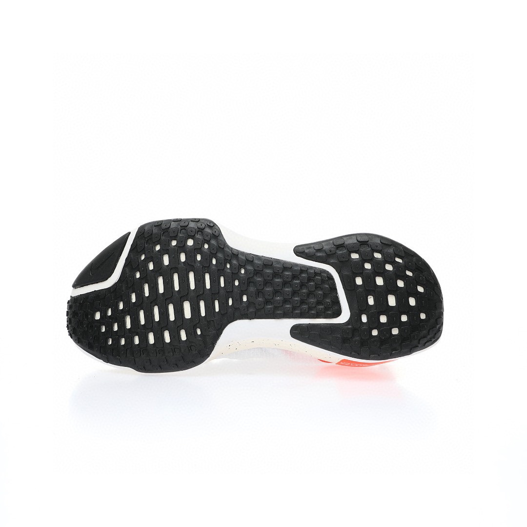Nike ZoomX Invincible Run Flyknit 3"White/Black/Red 針織白黑桔紅