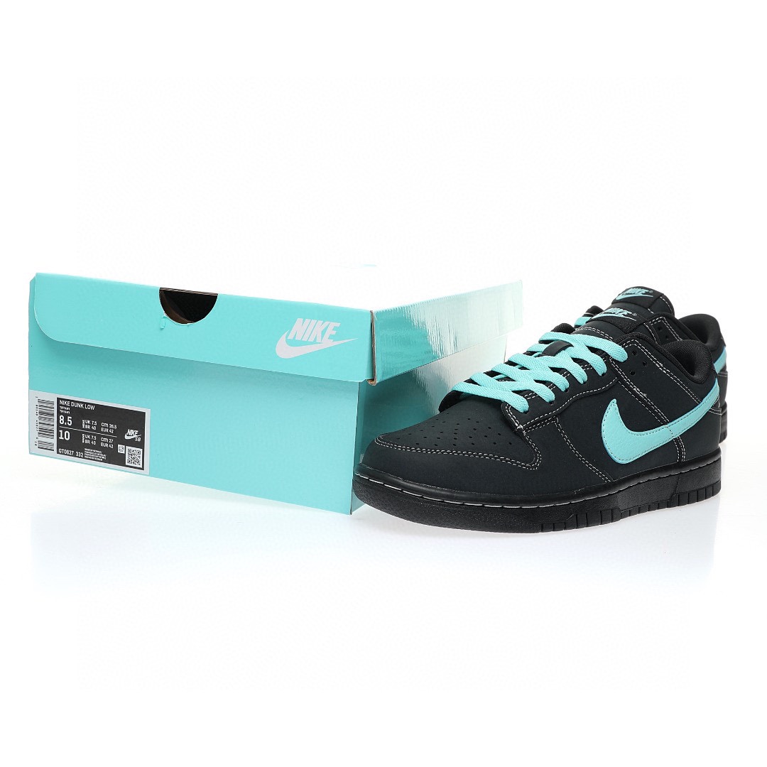 Dunk Low “聯名黑蒂芙尼藍”