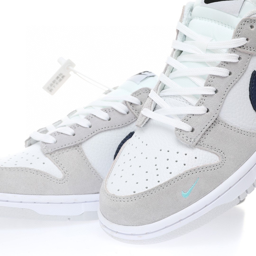 Dunk Low “皮革淺灰藍”