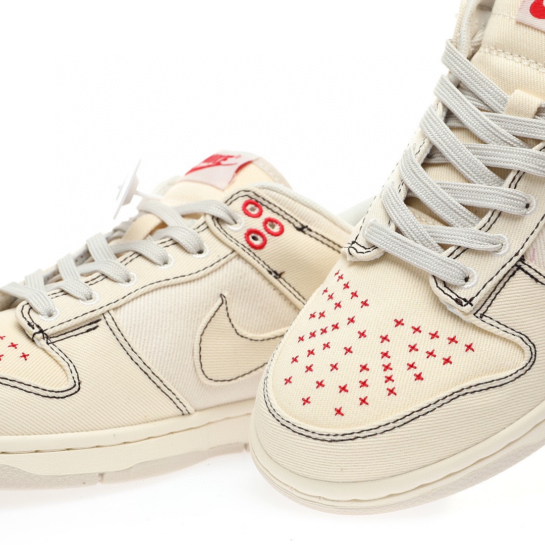 Dunk Low “帆布米白紅刺子繡”