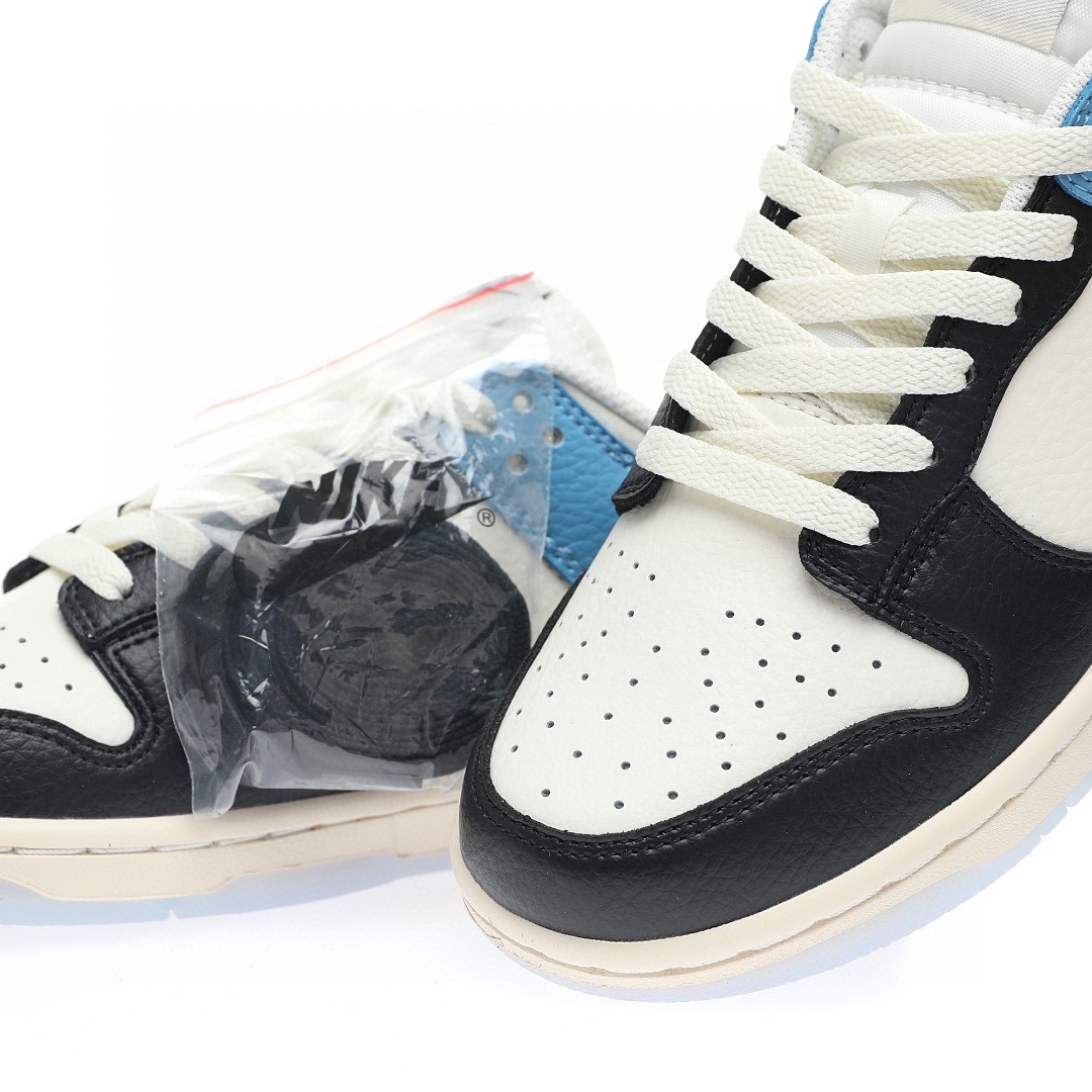 Dunk Low “拼接黑白藍小閃電”