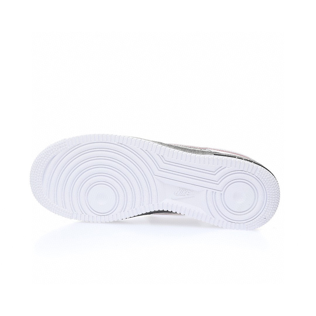 Nike Air Force 1 “皮革白黑黃李小龍”