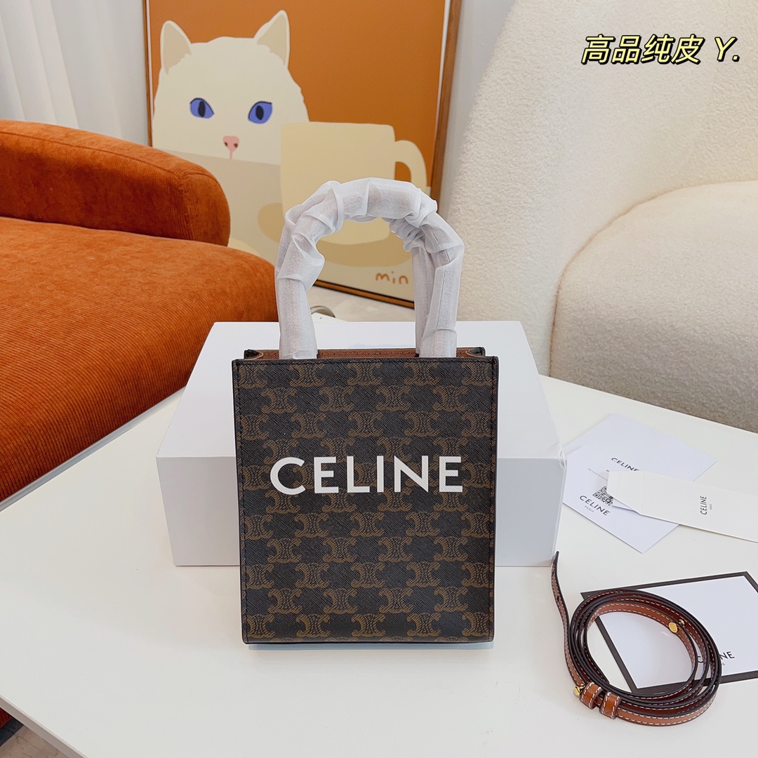 【CELINE（セリーヌ）】♡ ミニ バーティカル トリオンフ キャンバス CELINE カバ♡