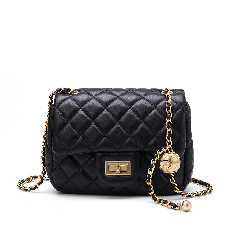 Women's Quilted Chains Crossbody Bags in Genuine Leather