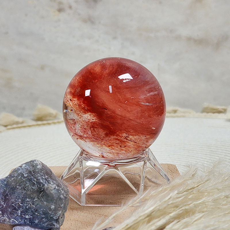 SG LOCAL AURA HAVEN Red Smelting Quartz Sphere