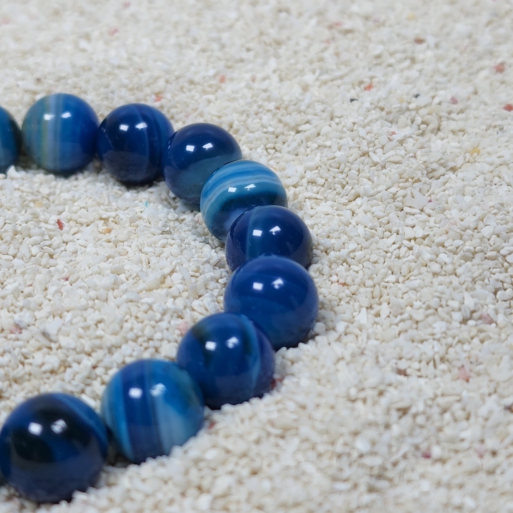 SG LOCAL - AURA HAVEN Royal Blue Lace Agate Bracelet