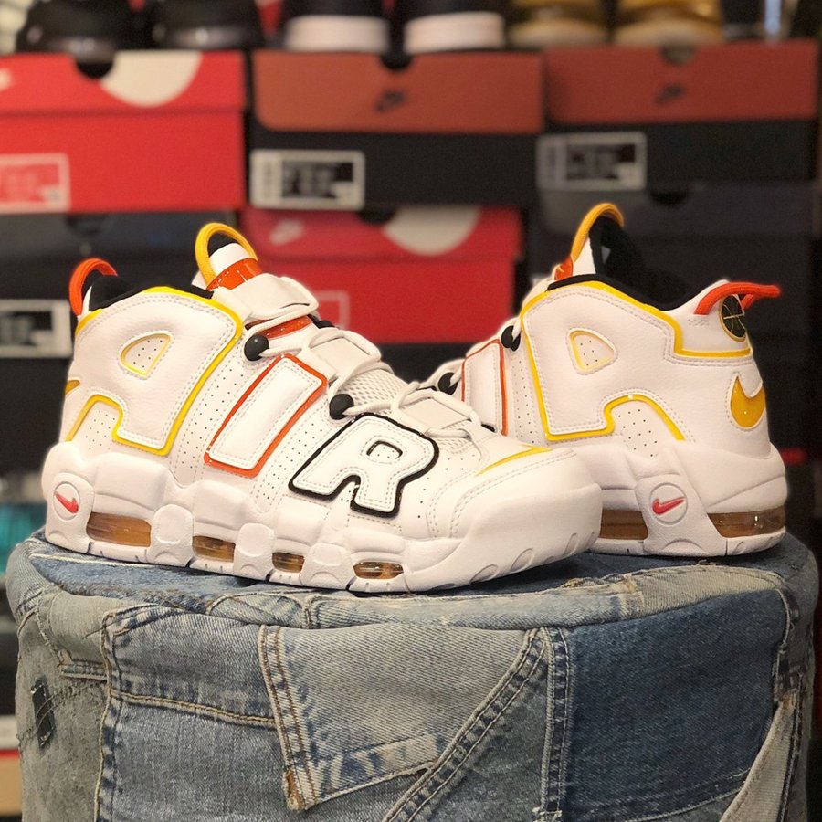 NIKE ナイキ AIR MORE UPTEMPO 'ROSWELL RAYGUN' エア モア アップテンポ "ロズウェル レイガンズ" メンズ レディース スニーカー WHITE/MULTICOLOR【限定完売モデル】