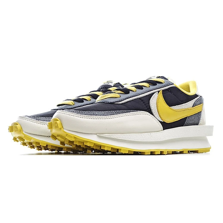 UNDERCOVER x sacai x ナイキ LDWaffle