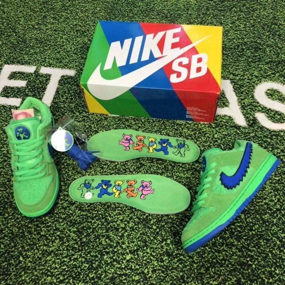 ナイキ ダンク エスビー グリーン ゲーム ブラック ダンクロー 'GREEN BEAR' ゲームロイヤル ブルー スニーカー メンズ