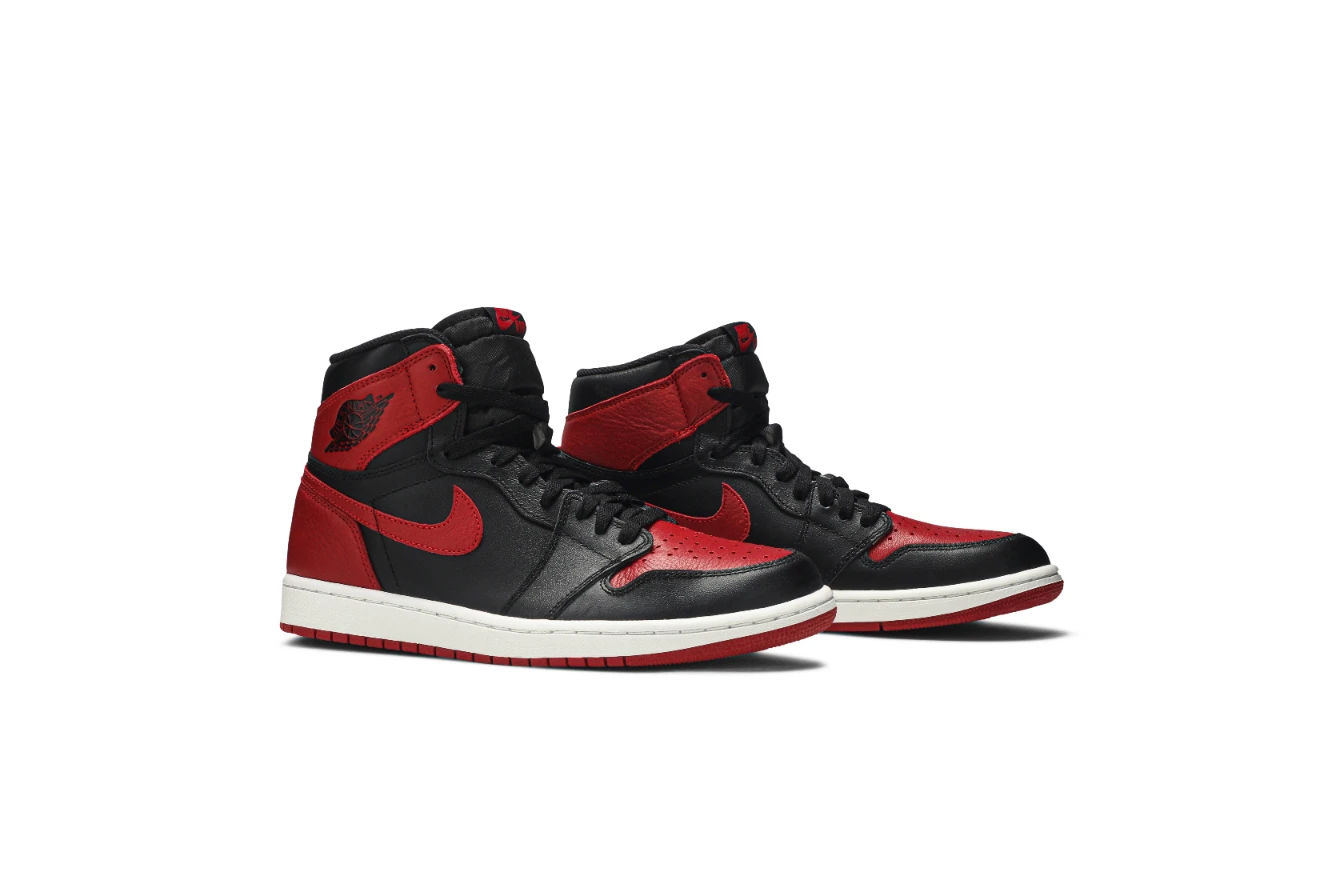 AIR JORDAN 1 RETRO HIGH OG “BANNED”2016[リアーナも着用]