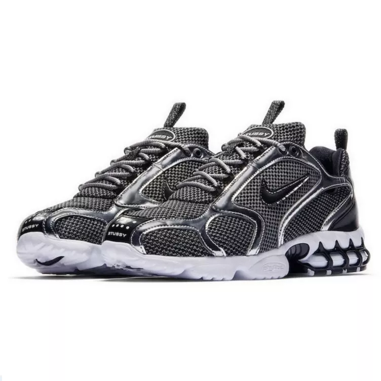 限定コラボ！STUSSY X AIR ZOOM SPIRIDON CAGED