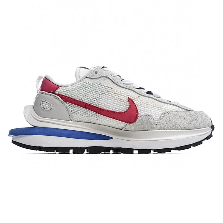 ナイキ x sacai VaporWaffle 'Royal Fuchsia'