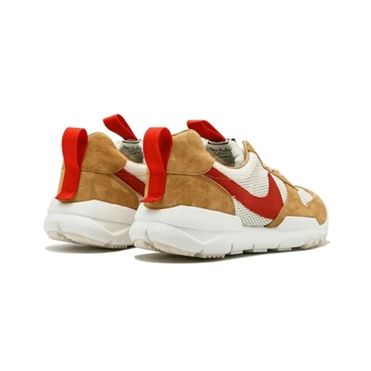 Tom Sachs x ナイキCraft Mars Yard 2.0