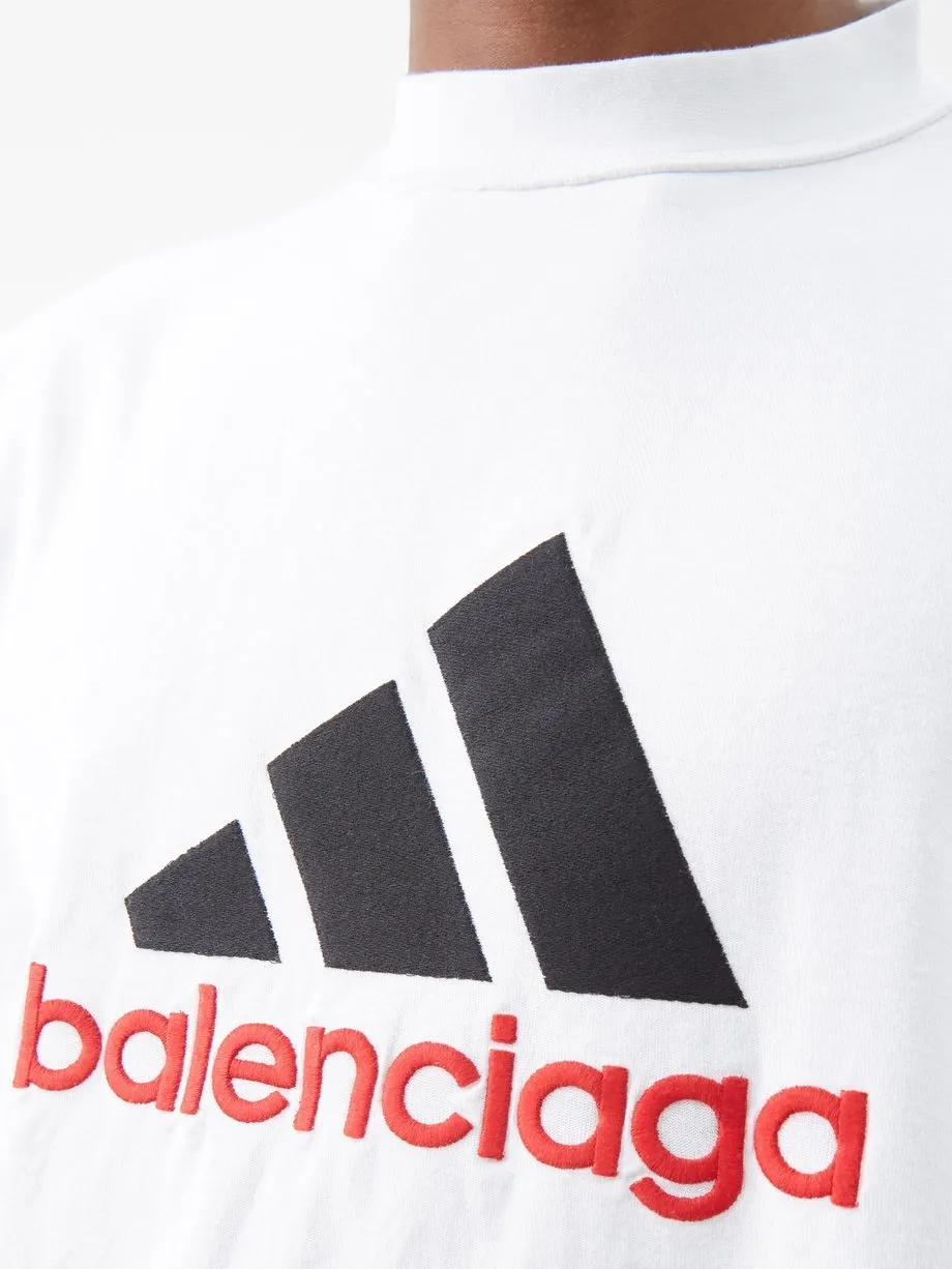 BALENCIAGA / ADIDAS オーバーサイズTシャツ で ホワイト