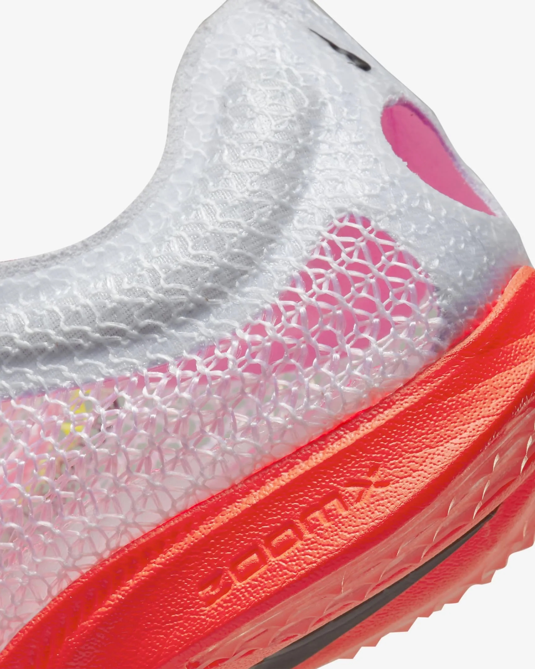 Nike Air Zoom Victory 'Racing Pink' 中長距離スパイク