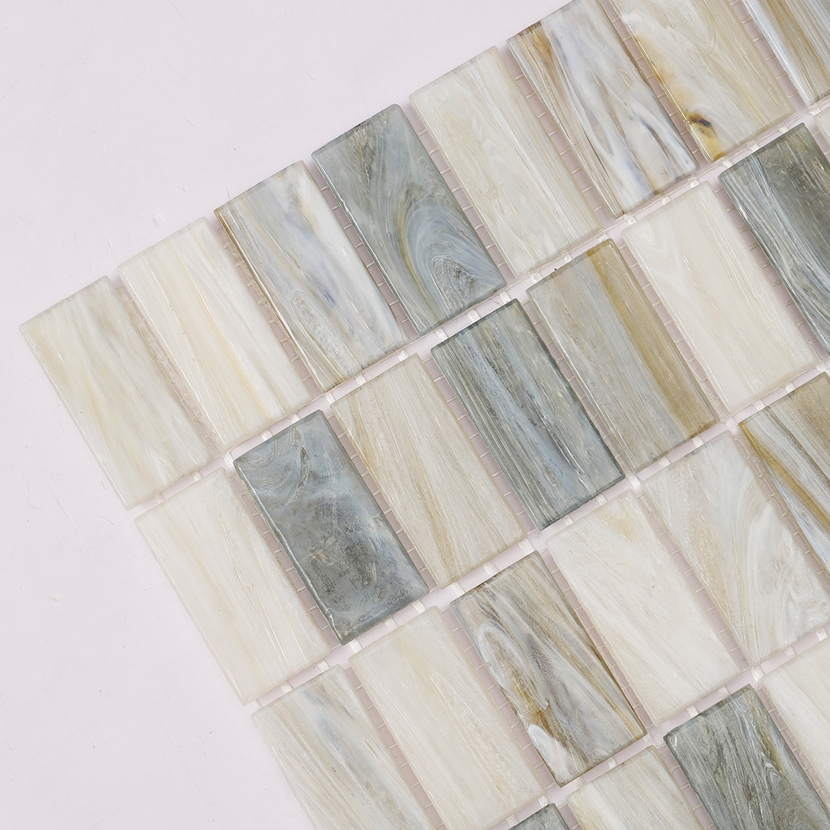 Rcetangle Beige Multicolor Glass Mosaic Tiles close up 