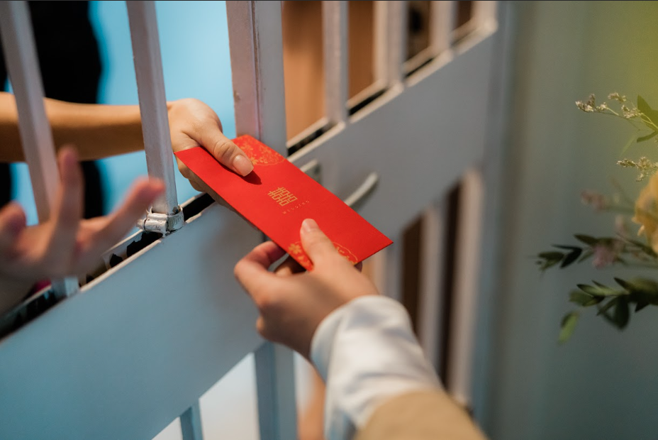 red packet for bridesmaids