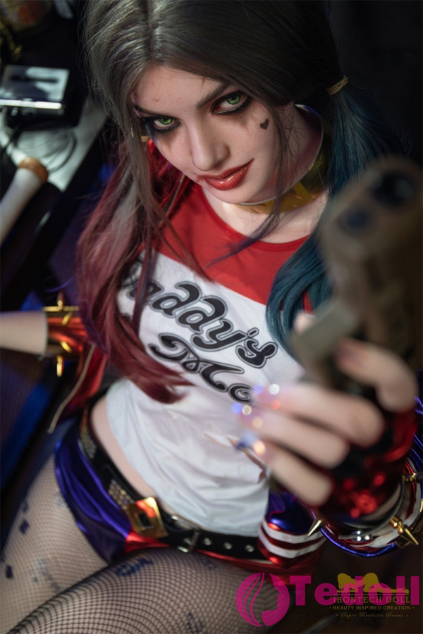 Irontech Doll S27 Ivy 166cmフルシリコン製 綺麗熟女ダッチワイフ コスプレ ハーレイ・クイン リアルドール Cカップ ノーマル肌