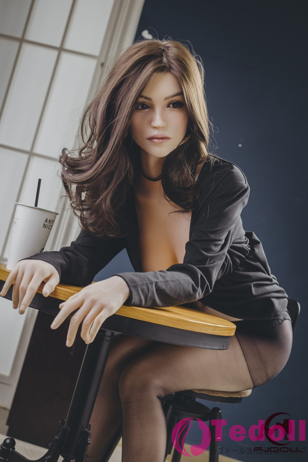 FJ DOLL Sarah 166cm等身大 魅力的な熟女ラブドール 海外 シリコン製 リアルドール Dカップ ノーマル肌