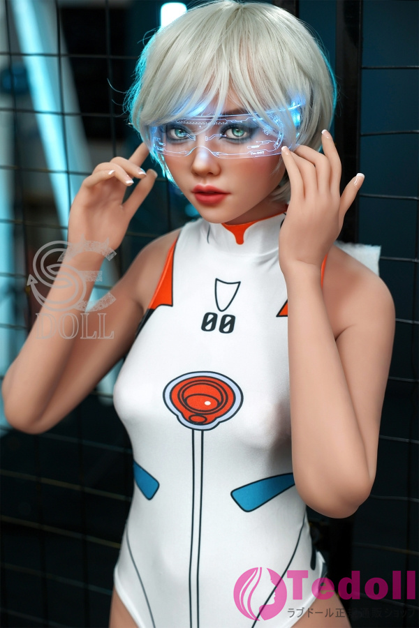 SE DOLL #119 Kemeny 166cm短い銀髪 美しいラブドール スレンダーな体型セックス人形 TPE製 Bカップ 小麦肌