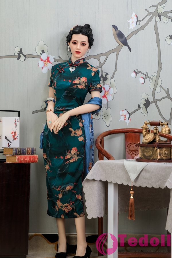 FJ DOLL 婉児 168cmセクシーなラブドール 中国風チャイナドレス美人ダッチワイフ Eカップ ノーマル肌 掲載画像はシリコン製ヘッド+TPE製ボディ