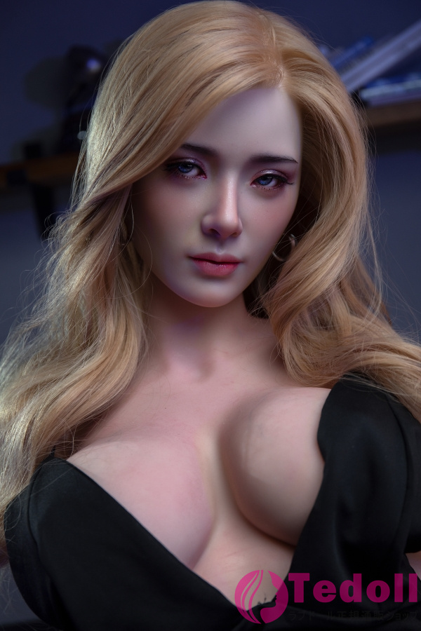 JYDOLL Elma 161cm成熟した美しい女性ラブドール 高級 等身 大 の 人形 シリコン製頭部+TPE製ボディ Eカップ ノーマル肌