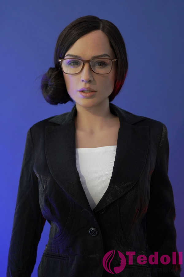 Doll-Forever Artemis 155cm欧米風コスプレ女優ラブドール 超リアルメイク シリコン製ヘッド+TPE製ボディ Fカップ 白い肌