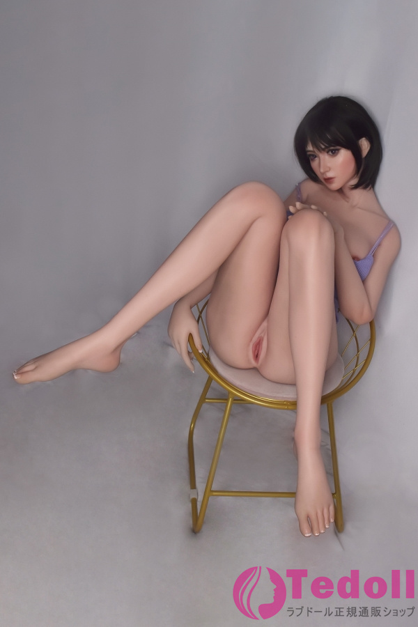 Elsa Babe RHC021番 広末裕子「Hirosue Yuko」 165cm短い髪の女の子シリコン製ラブドール さわやかな夏の写真 等身大 高級 ダッチワイフ人形 普胸 ノーマル肌