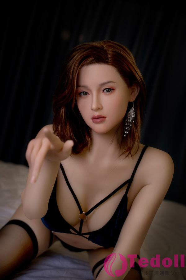WAX DOLL ZGE07 小文美 170cm綺麗な顔 スレンダー美人 ダッチワイフ セックス人形 シリコンヘッド+TPEボディ Cカップ ノーマル肌