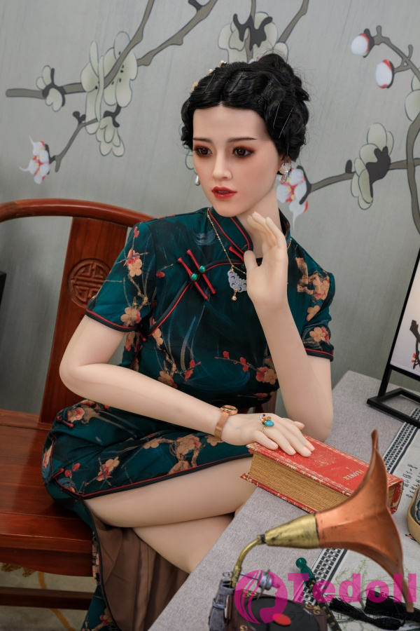 FJ DOLL 婉児 168cmセクシーなラブドール 中国風チャイナドレス美人ダッチワイフ Eカップ ノーマル肌 掲載画像はシリコン製ヘッド+TPE製ボディ