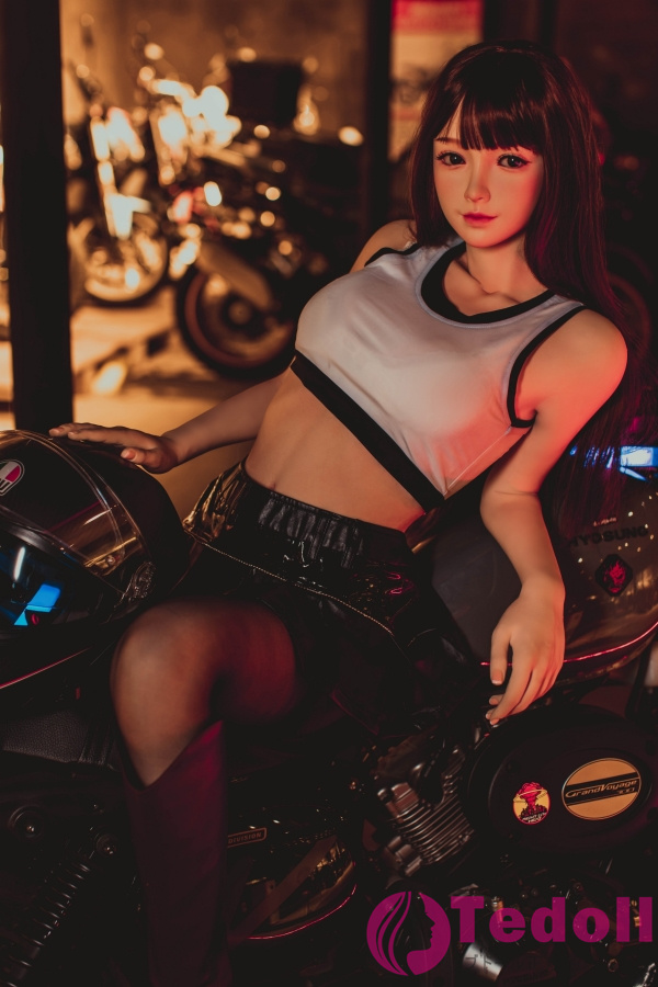 Bezlya Doll 冬青 160cmバイクガール フルシリコン製 等身大リアルラブドール Bカップ ノーマル肌