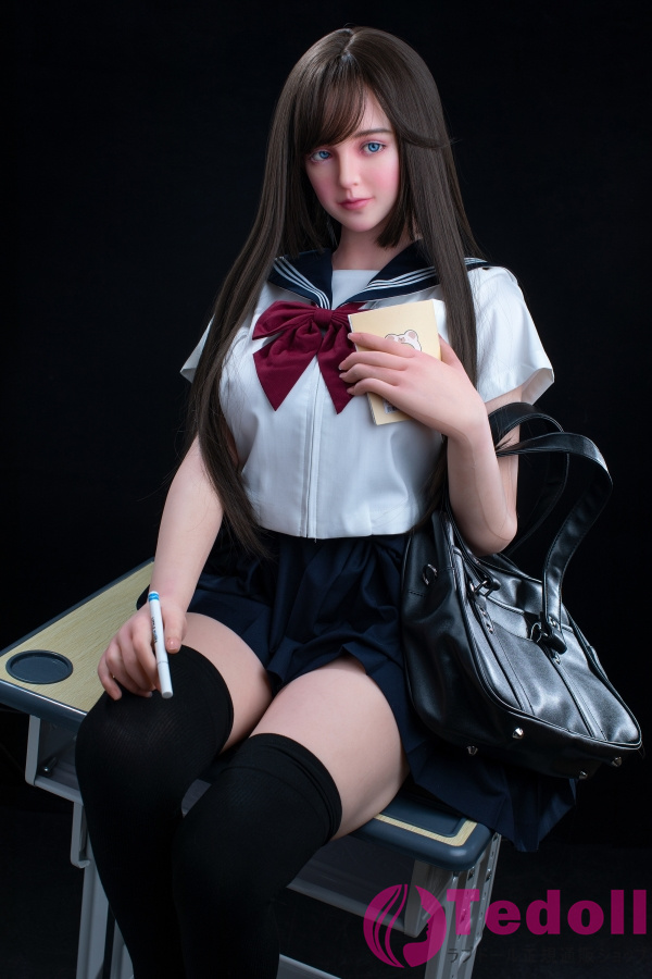 XYCOLO DOLL Salamander 151cm JK制服 ハイブリッド美女ラブドールシリコン製 シームレスヘッドとボディの一体型