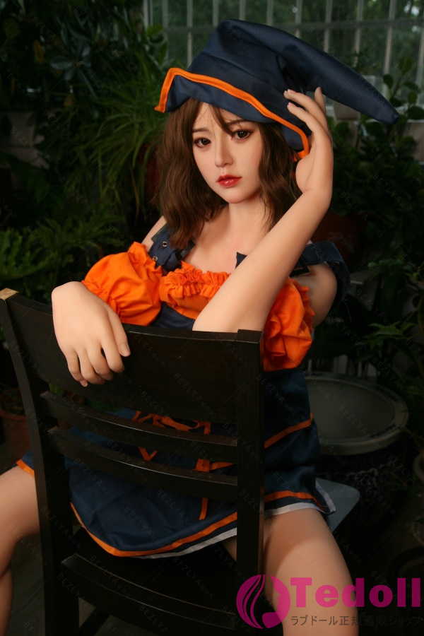 Bezlya Doll 海棠 163cmハロウィン 魔女 コスプレリアルラブドール シリコン製ヘッドとTPE製ボディ Bカップ ノーマル肌