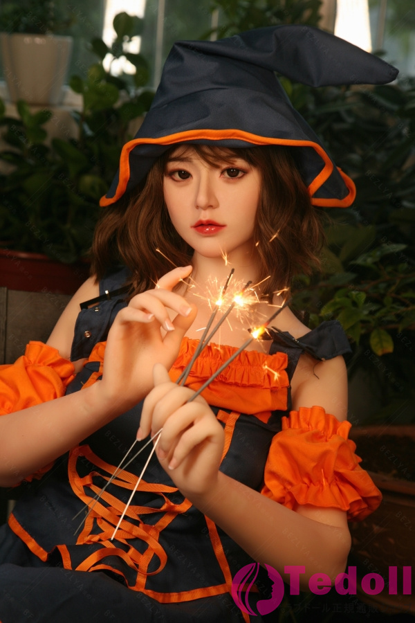 Bezlya Doll 海棠 163cmハロウィン 魔女 コスプレリアルラブドール シリコン製ヘッドとTPE製ボディ Bカップ ノーマル肌