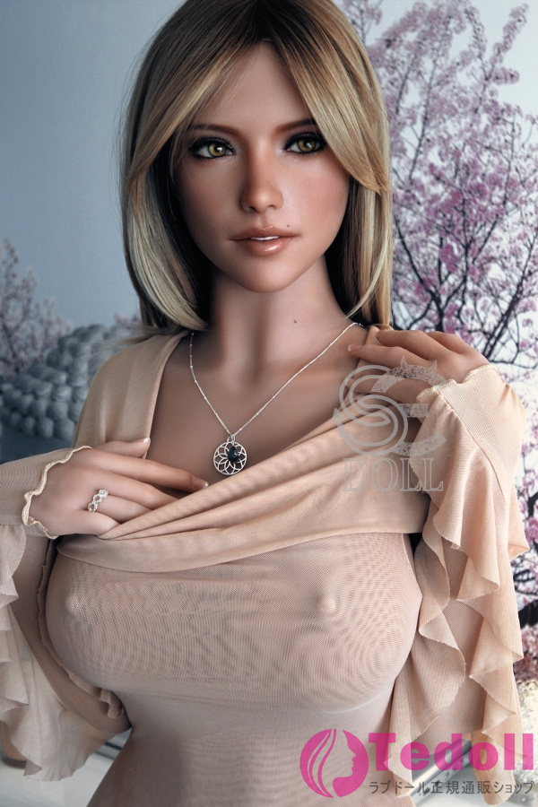 SE DOLL #083 Queena.F 157cm美しい顔 爆乳ダッチワイフ 豊満外国人タイプリアルドール TPE製 Hカップ 小麦肌