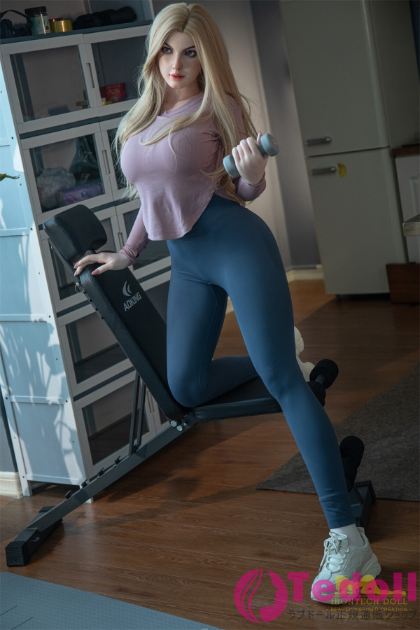 Irontech Doll S9 Cherry 165cmシリコン製 リアル ドール セックス 熟女 外国美人 Gカップ ノーマル肌