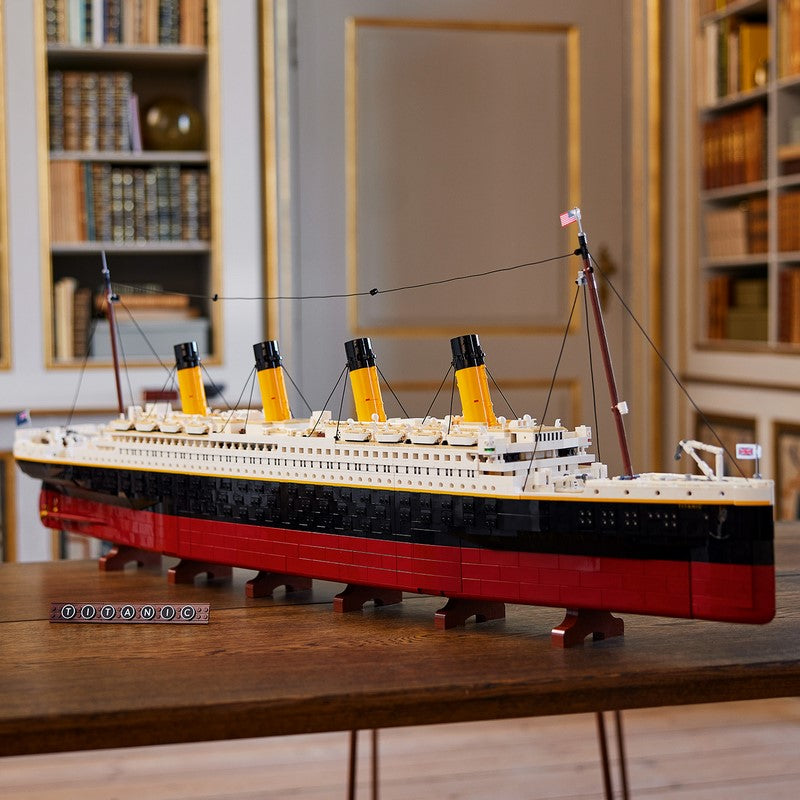 10294 Titanic