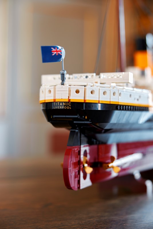 10294 Titanic