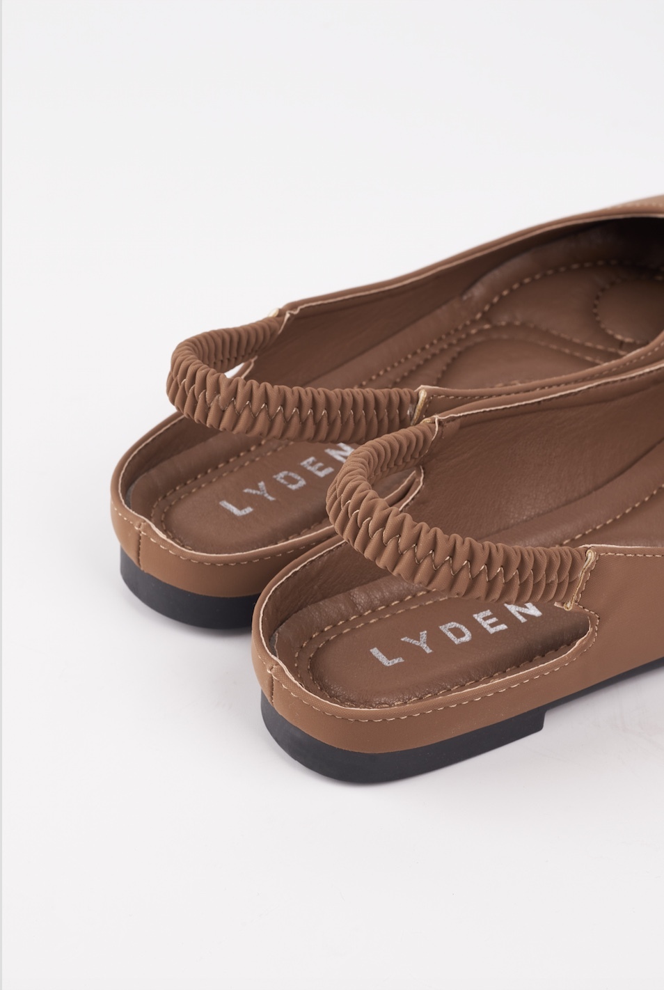 Lyden Kyla series flat (Premium flat) in coffee (Pre-Order 20 days)