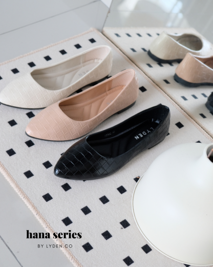 Lyden Hana Series Flats - Classic Black